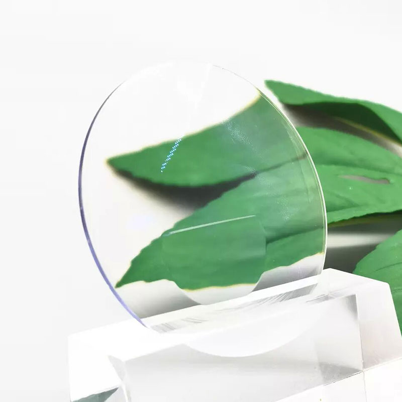 عدسة مسطحة ثنائية البؤرة 1.499