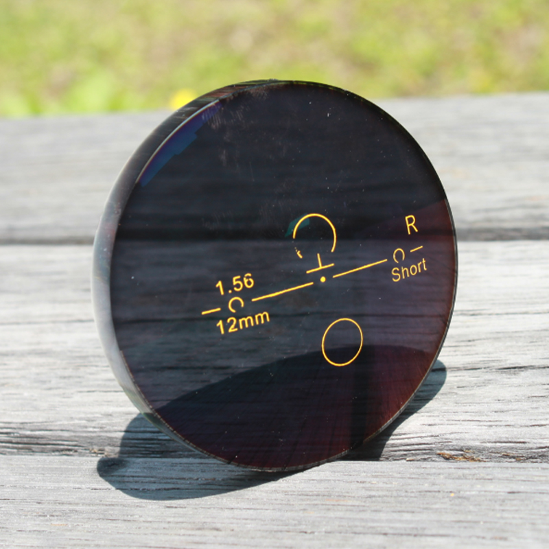 عدسة تقدمية فوتوكروميك 1.56 HMCSHMC