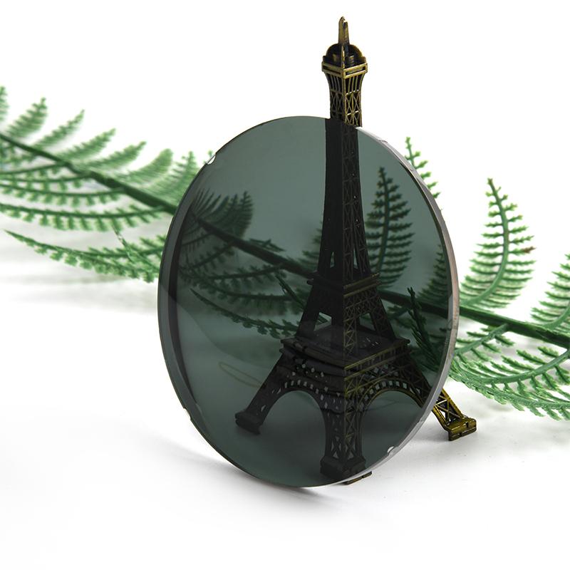 1.499 عدسات مستقطبة