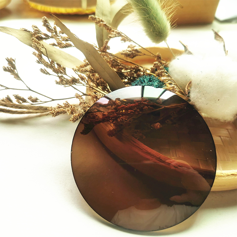 عدسات مستقطبة 1.60